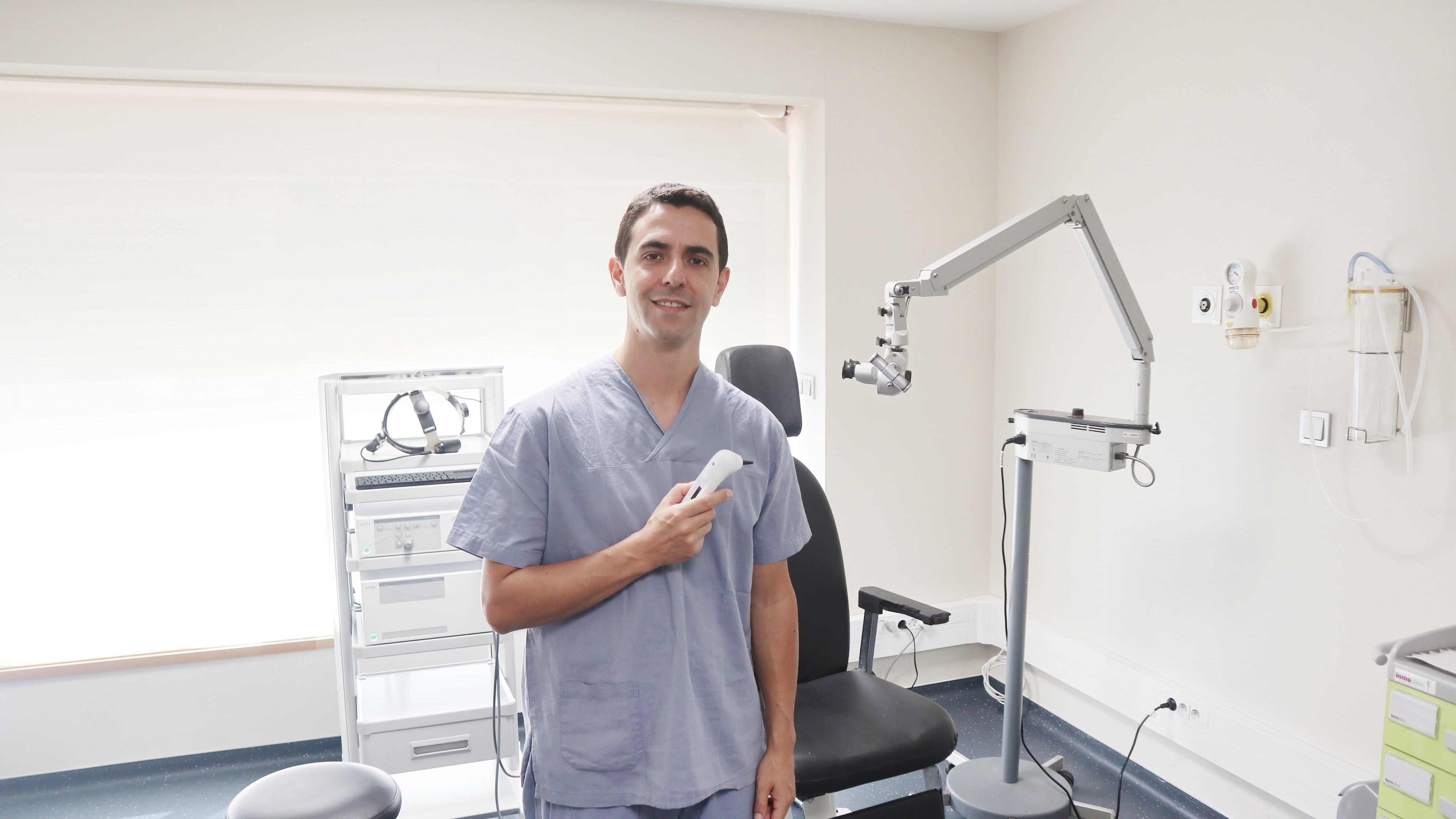 Dr. Guilherme Machado Carvalho
